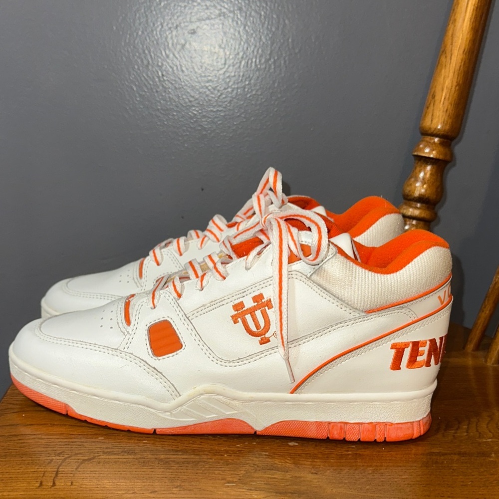 UT Volunteers High-Top Sneakers